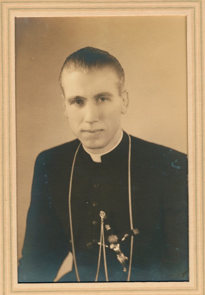 Photo of an unknown priest, probably an Eifert or Dorsten